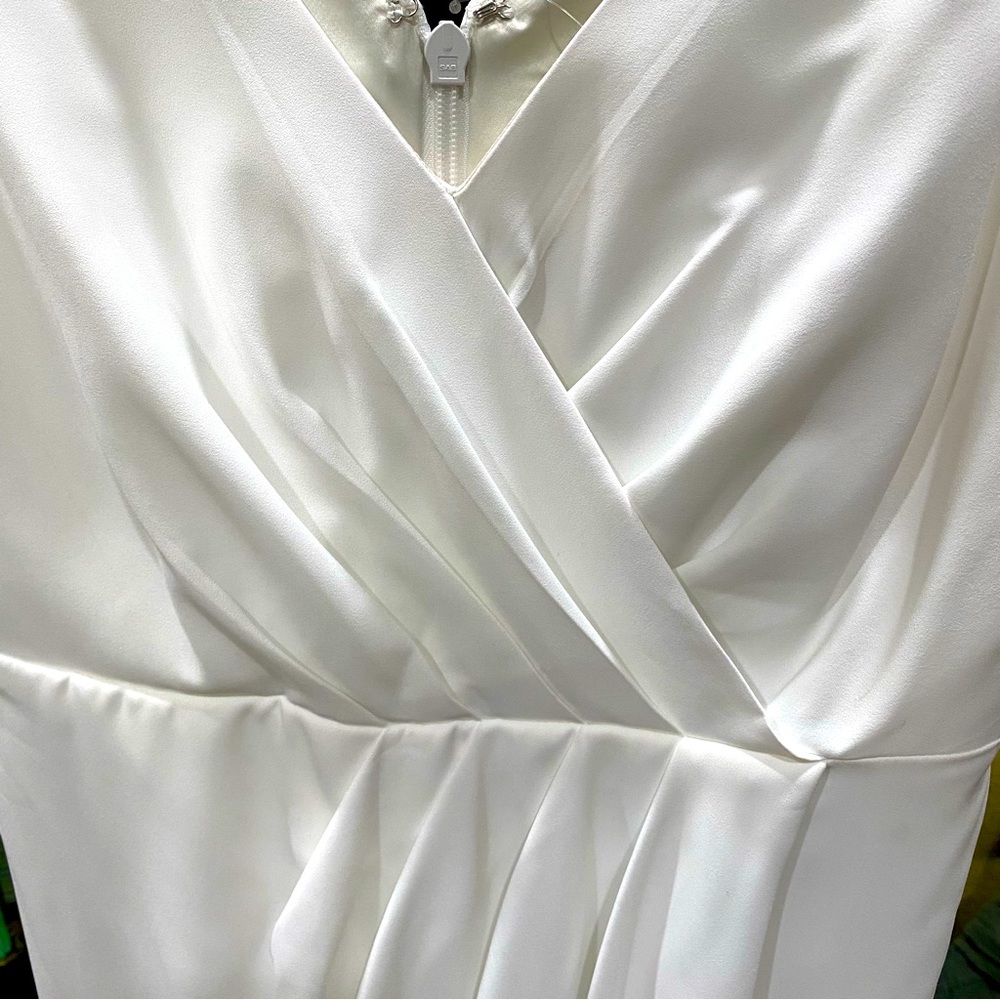 Ever New Melbourne Victoria Wrap Dress - Picture 3 of 3